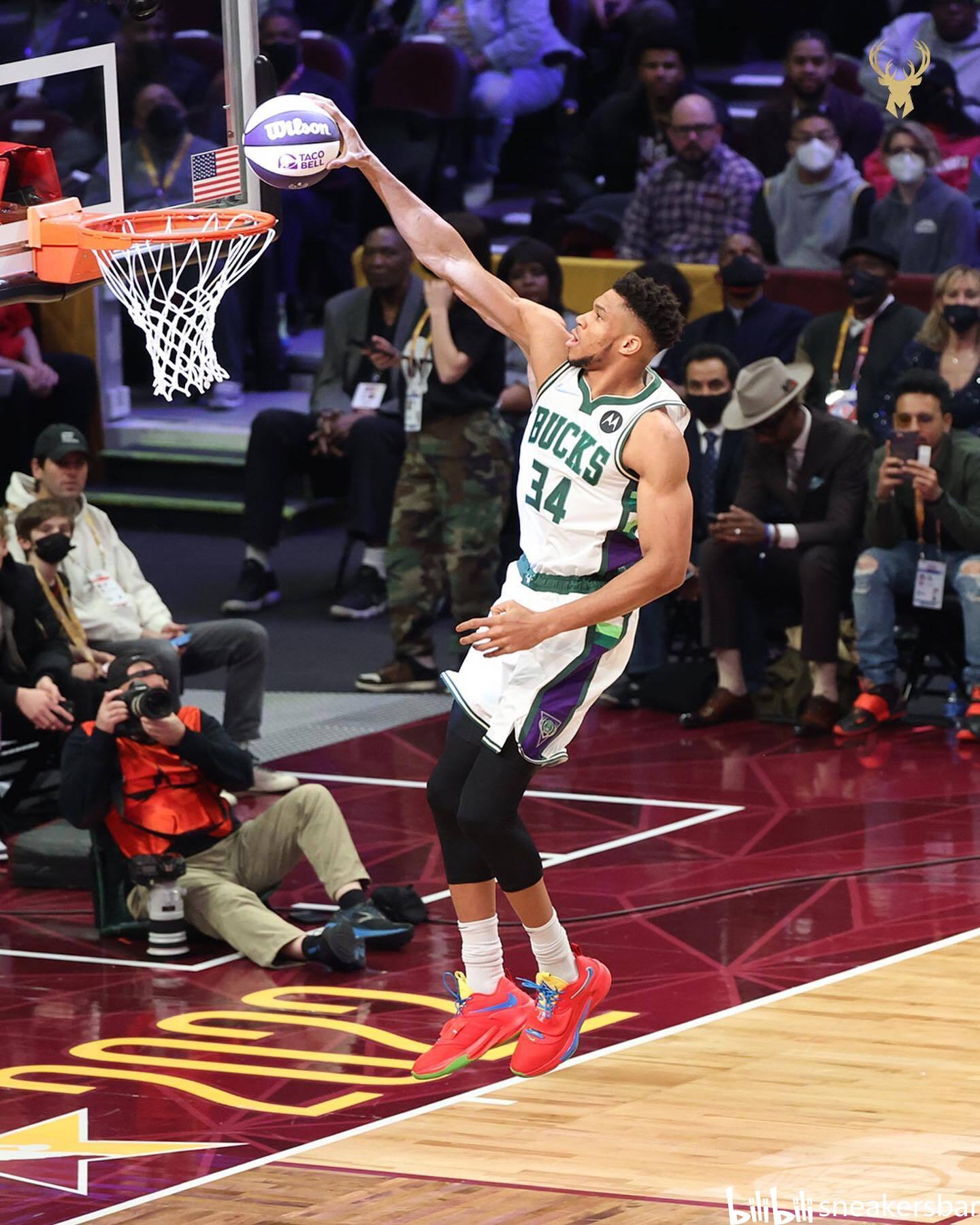 齐鲁超赛黑马：泰安泰山城建队，2：1逆转聊城传奇夺魁收官（泰安泰山城建2：1逆转聊城传奇，黑马之姿问鼎齐鲁超赛收官）