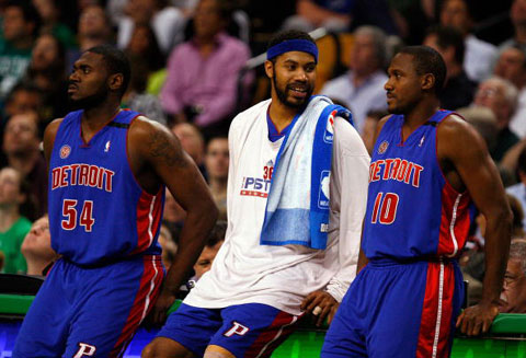 NBA最佳阵容公布：湖人球员上榜,（NBA年度最佳阵容揭晓：湖人球员入选）