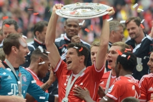 国乒8-2胜法国，产生了3大不可思议，王楚钦救场，王皓脸色铁青（国乒8比2力克法国，上演三大离奇一幕：王楚钦挺身救场，王皓面色铁青）