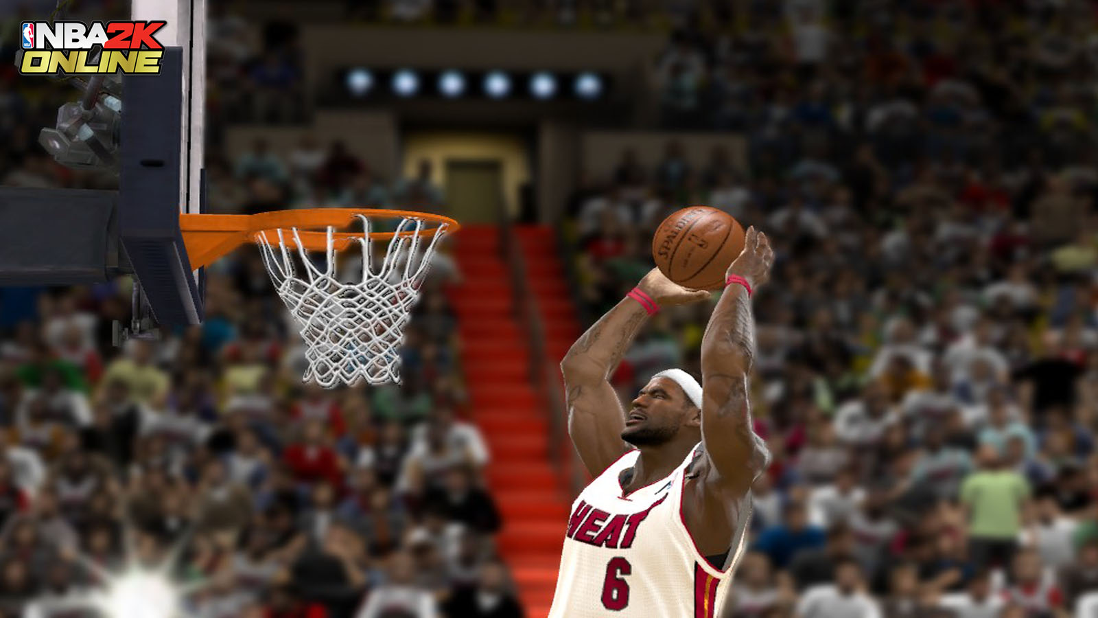 霍伊伦德梅开二度 那不勒斯击败尤文后登上意甲榜首（霍伊伦德双响 那不勒斯击退尤文登顶意甲榜首）