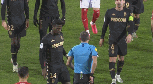 斯洛文尼亚依靠核心发挥晋级