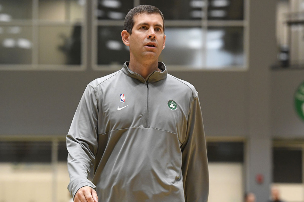 莫雷托：弗拉霍维奇与尤文续约无任何进展，双方年薪分歧很大（莫雷托：尤文与弗拉霍维奇续约谈判陷入停滞，年薪要求存在巨大分歧）