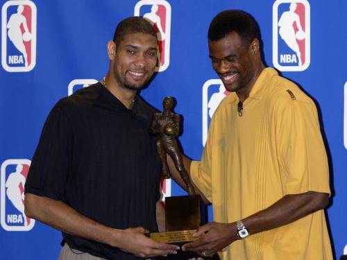 所有纹身都记述我的勤奋之道——格里马尔多的职业信仰（每一处纹身，都是我勤勉之路的注脚——格里马尔多的职业信条）