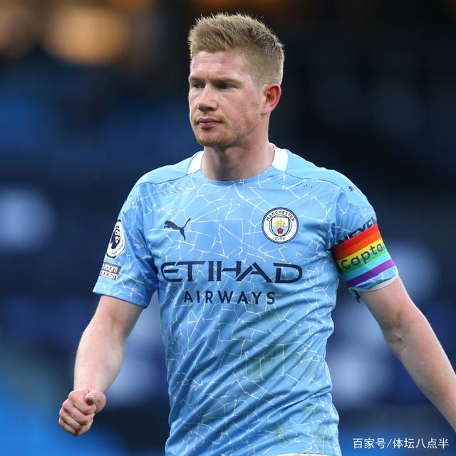 阿斯：费内巴切已与莱万初步接触，提供的一年半合同报价被拒（阿斯报称：费内巴切已与莱万开启接触，递交的18个月合约遭拒）